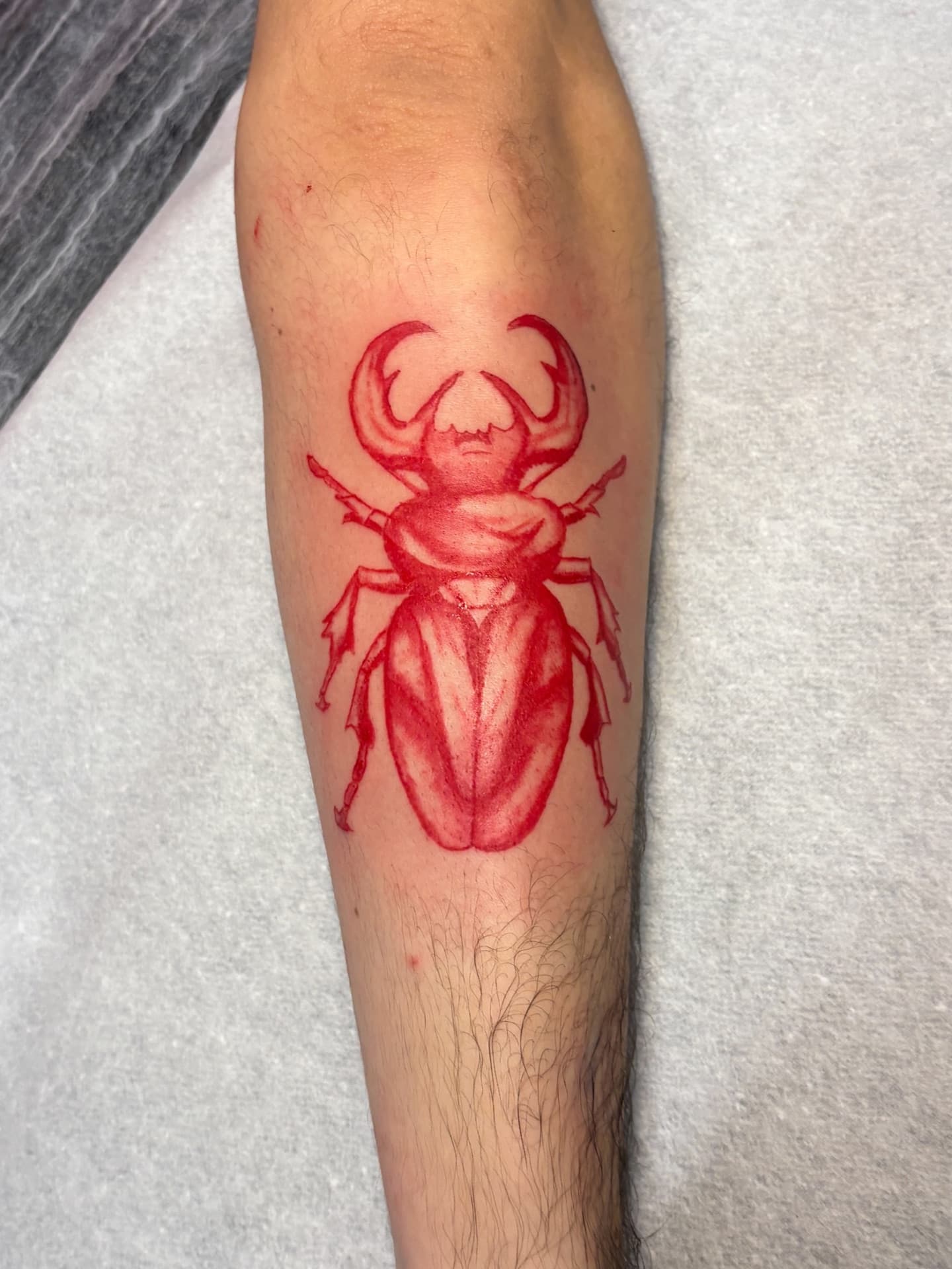Tatuagem fine line por Dan