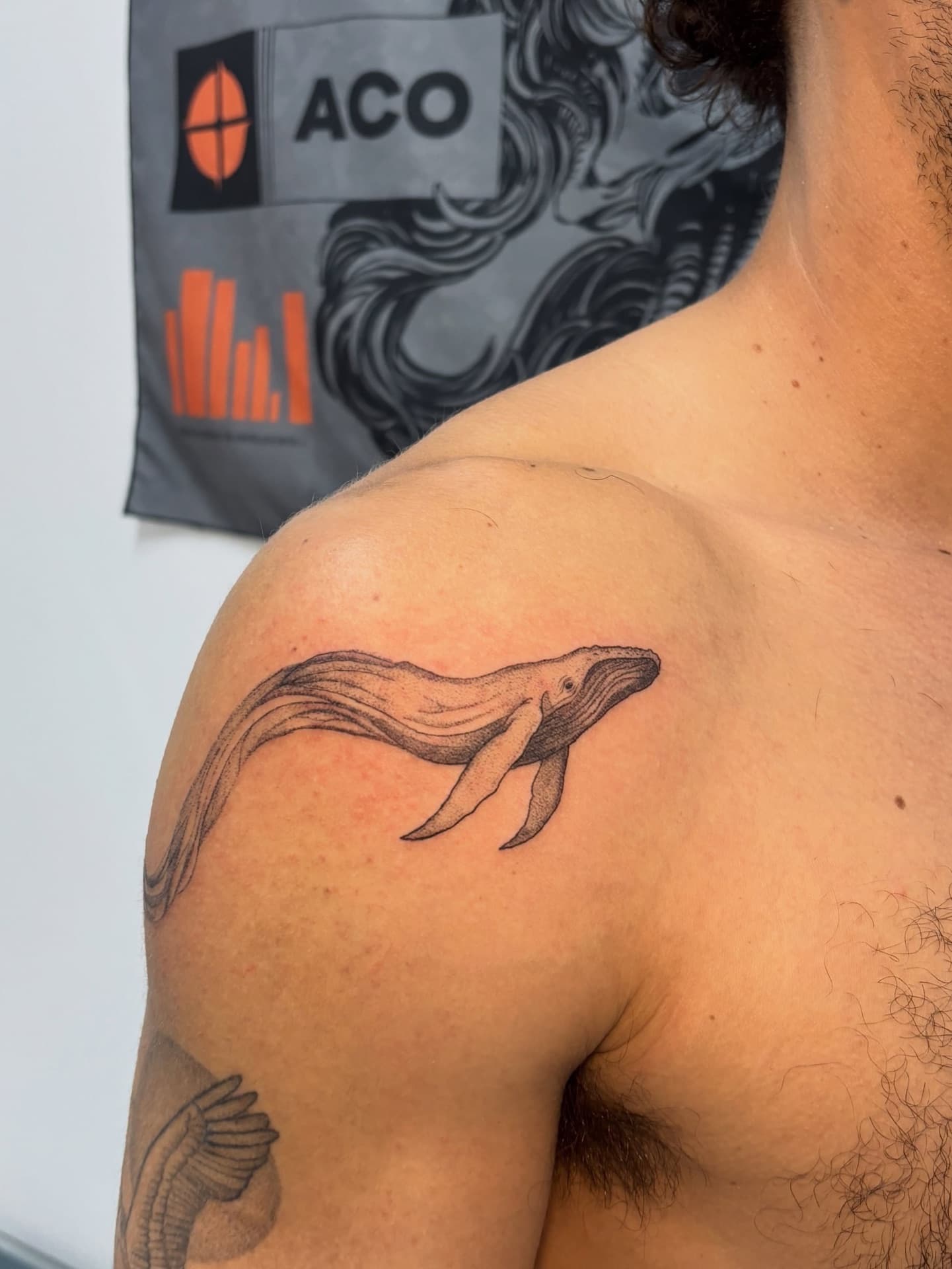 Tatuagem fine line por Dan