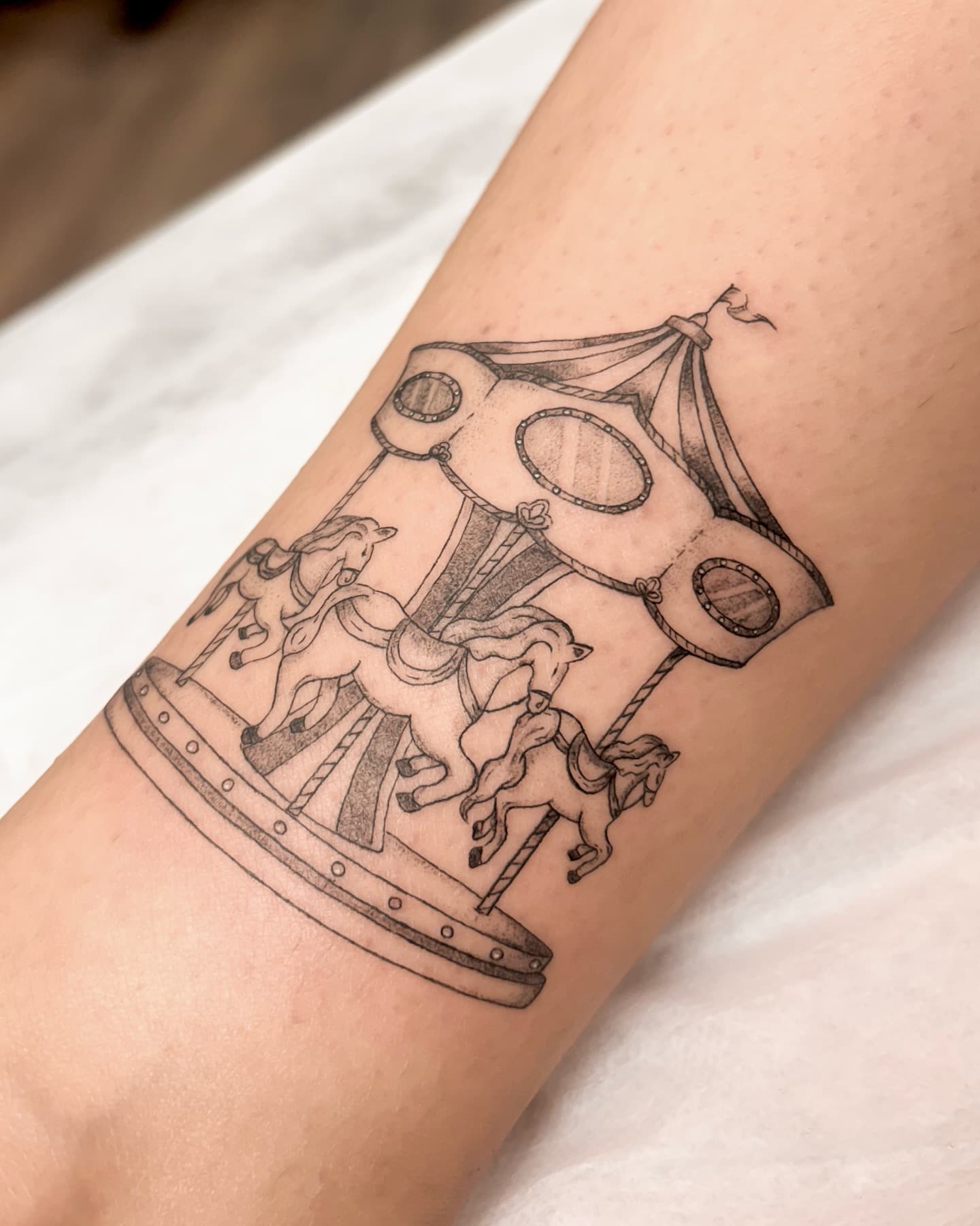 Tatuagem por Júlia Domingues